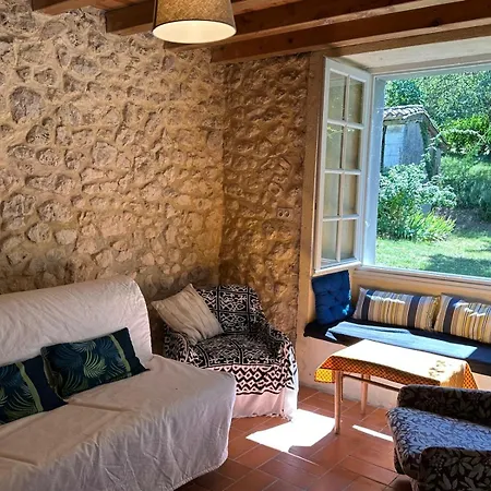 Dordogne Larmalie 度假居 Allemans